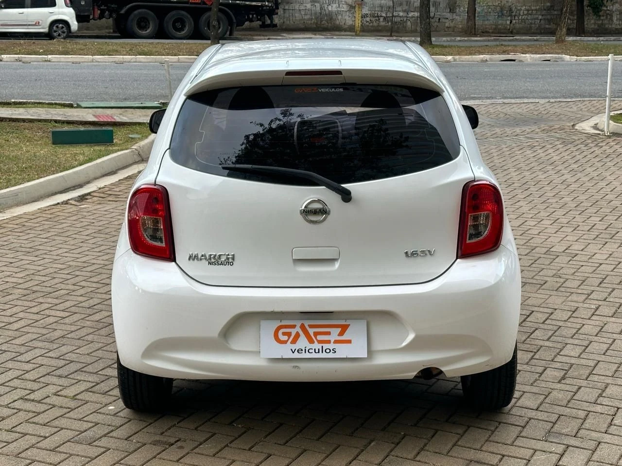 NISSAN MARCH