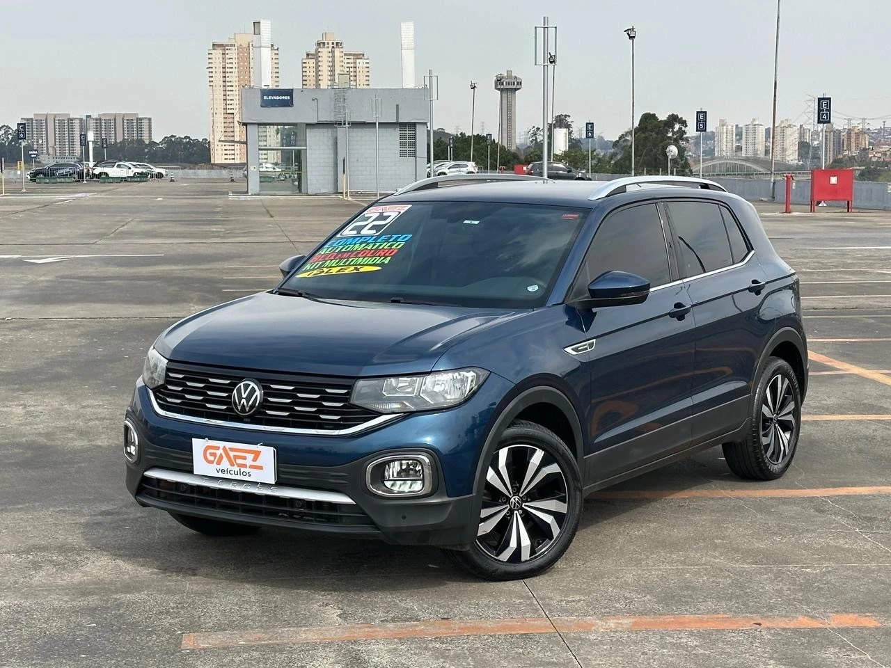 VOLKSWAGEN T-CROSS