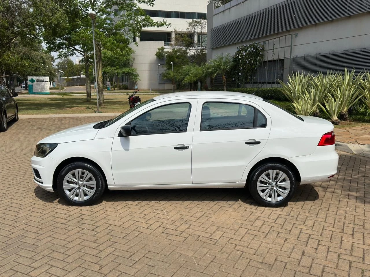 VOLKSWAGEN VOYAGE
