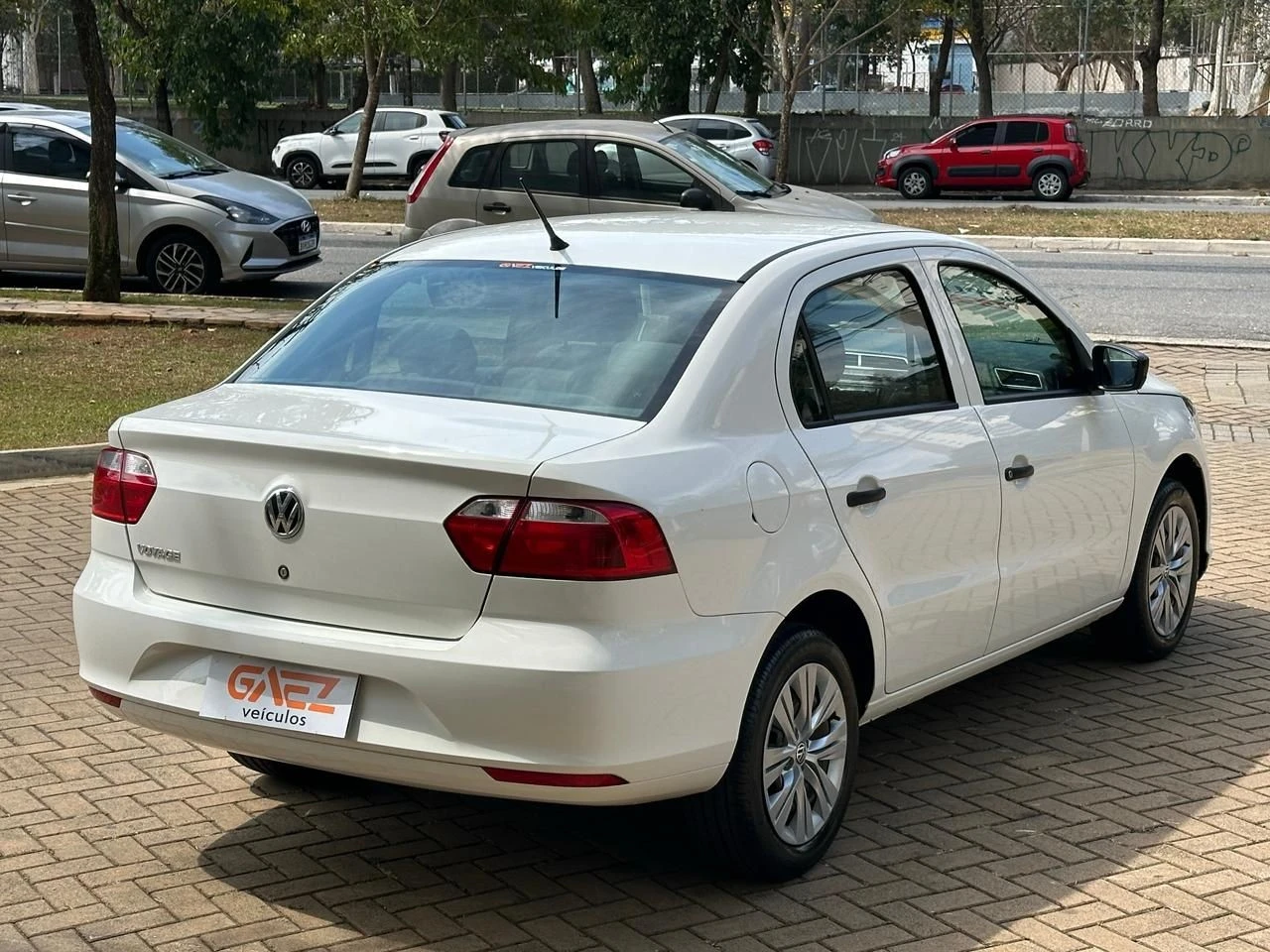 VOLKSWAGEN VOYAGE