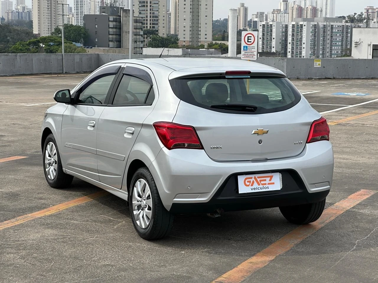CHEVROLET ONIX