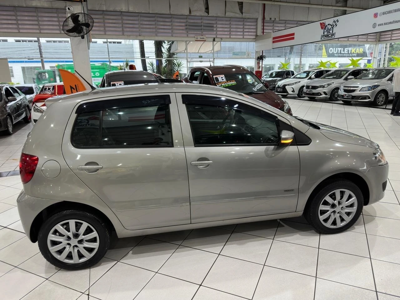 VOLKSWAGEN FOX