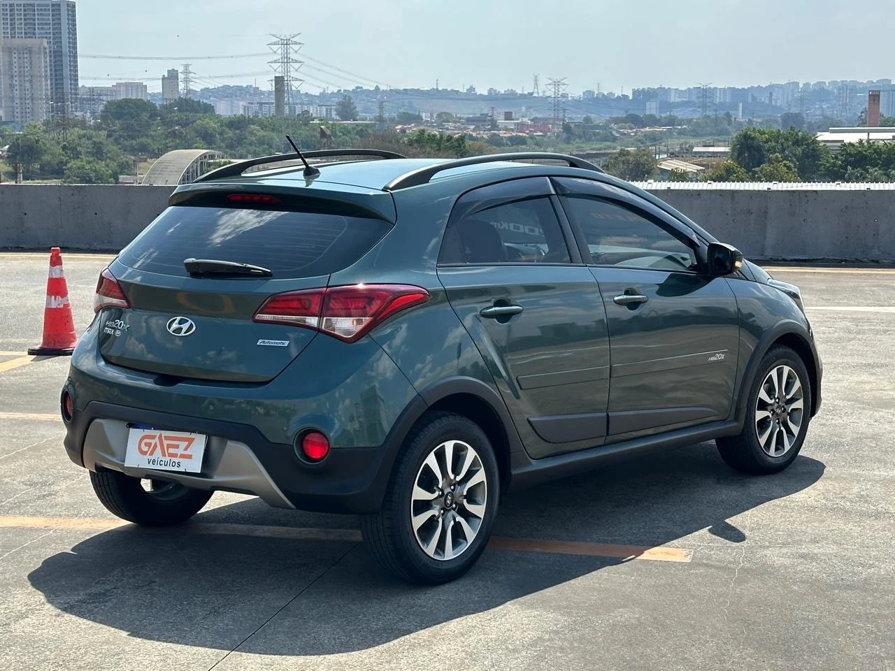 HYUNDAI HB20X