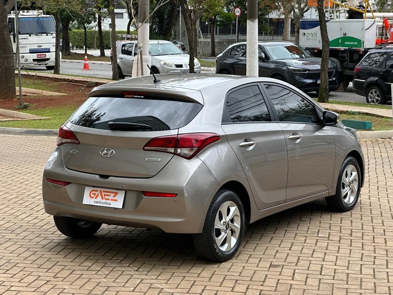 HYUNDAI HB20