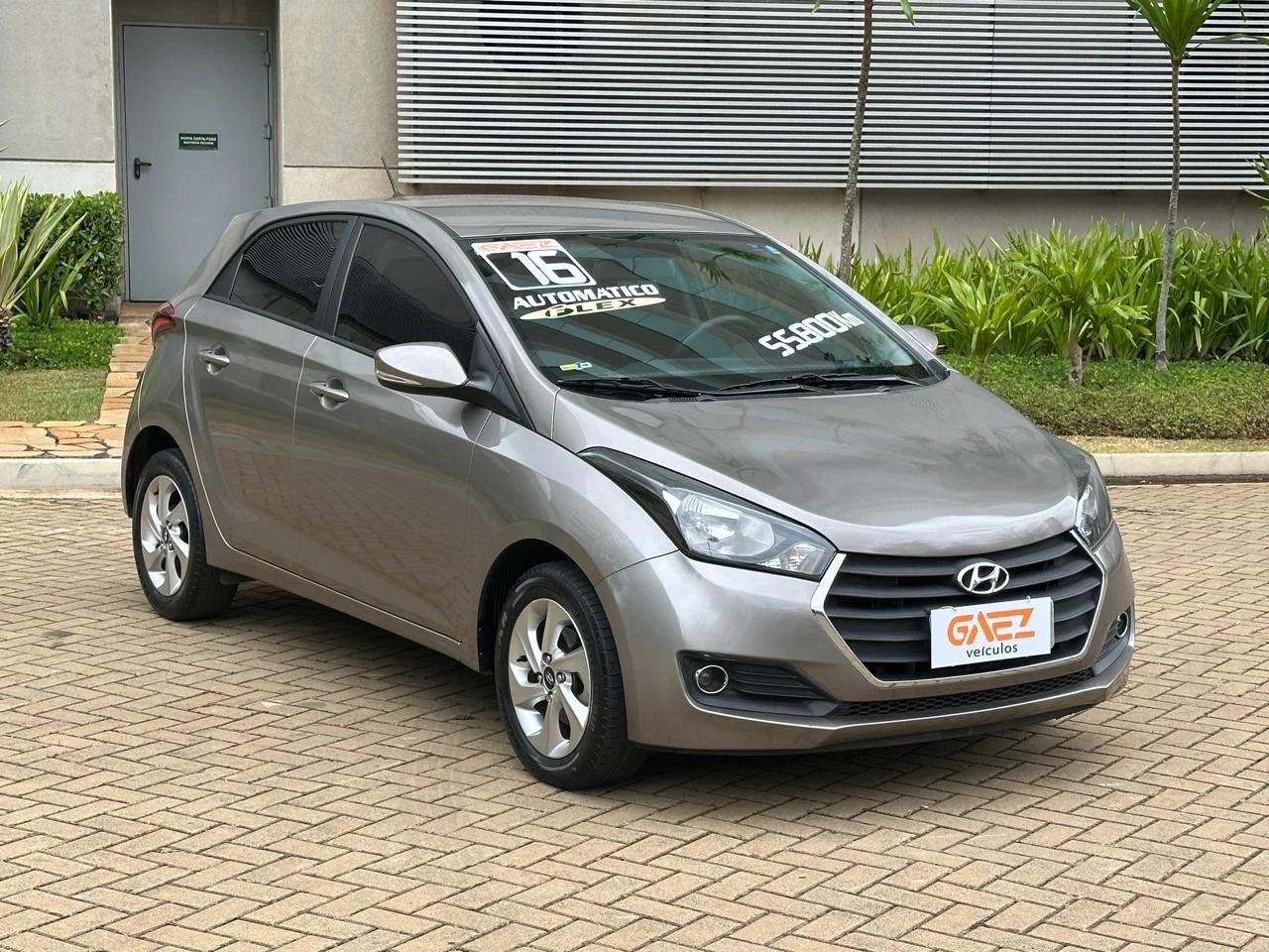HYUNDAI HB20