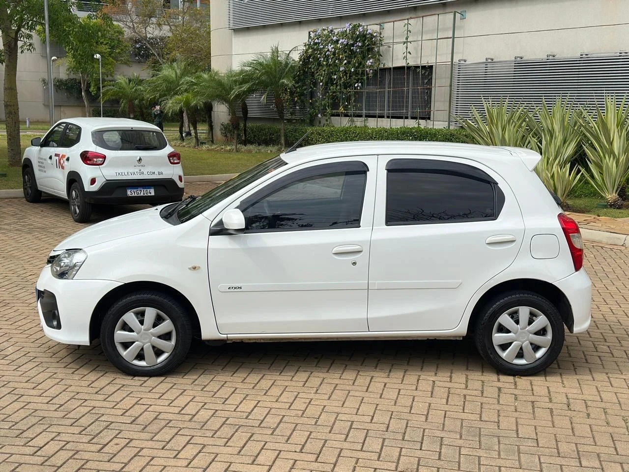 TOYOTA ETIOS