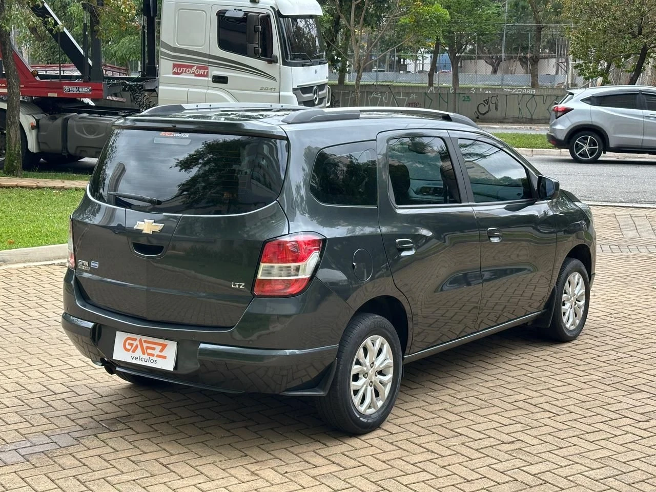 CHEVROLET SPIN