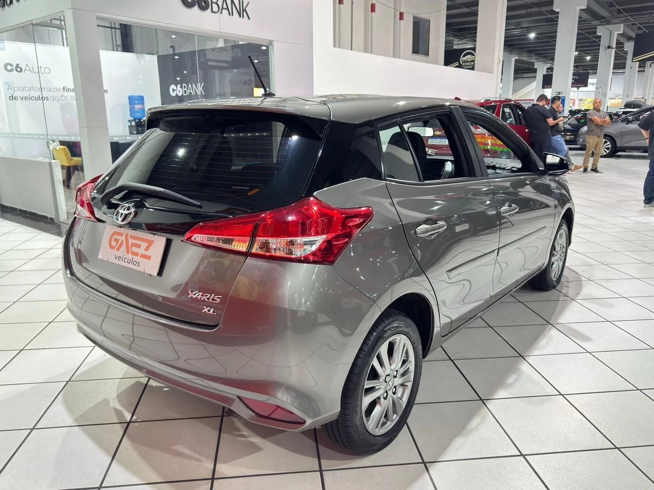 TOYOTA YARIS