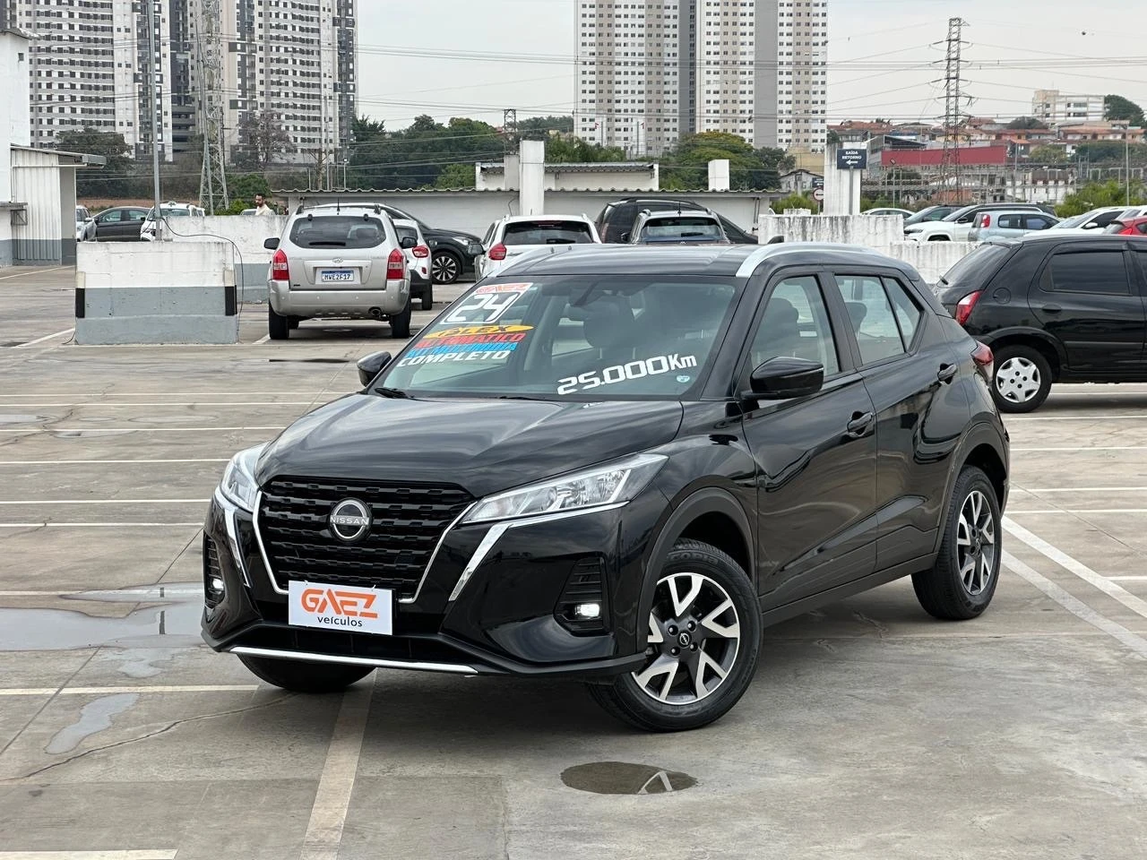 NISSAN KICKS