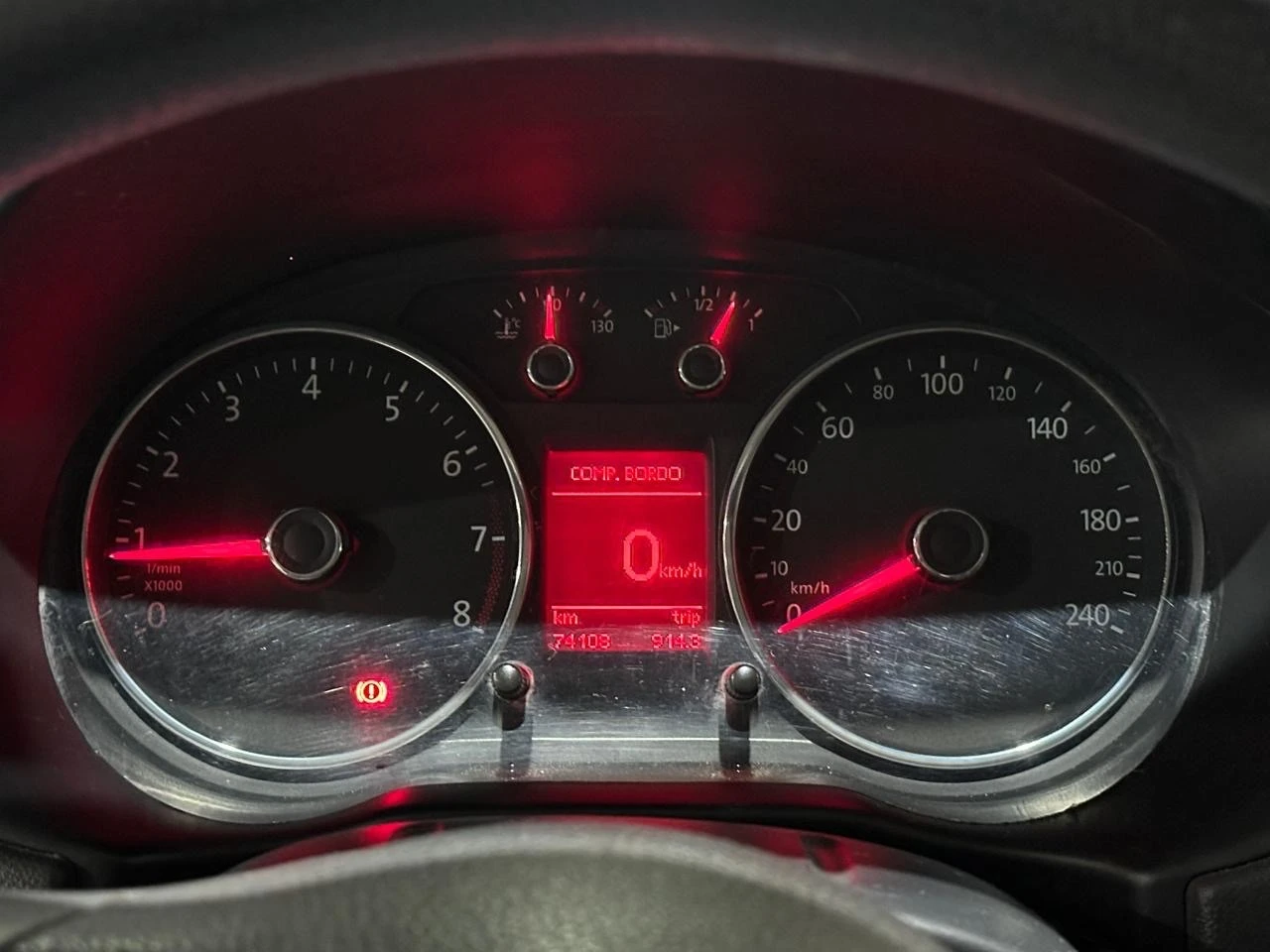VOLKSWAGEN VOYAGE