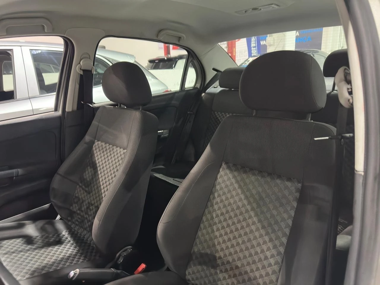 VOLKSWAGEN VOYAGE