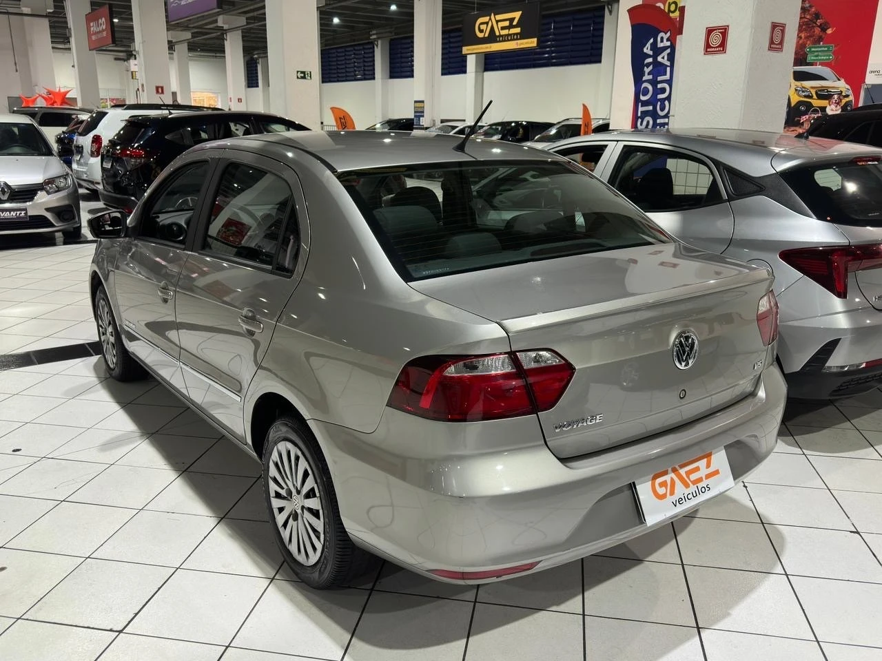 VOLKSWAGEN VOYAGE