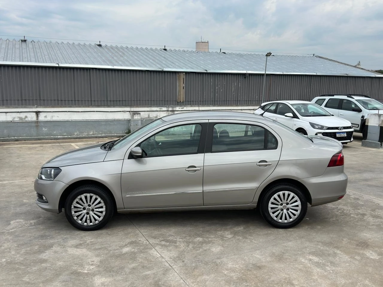 VOLKSWAGEN VOYAGE