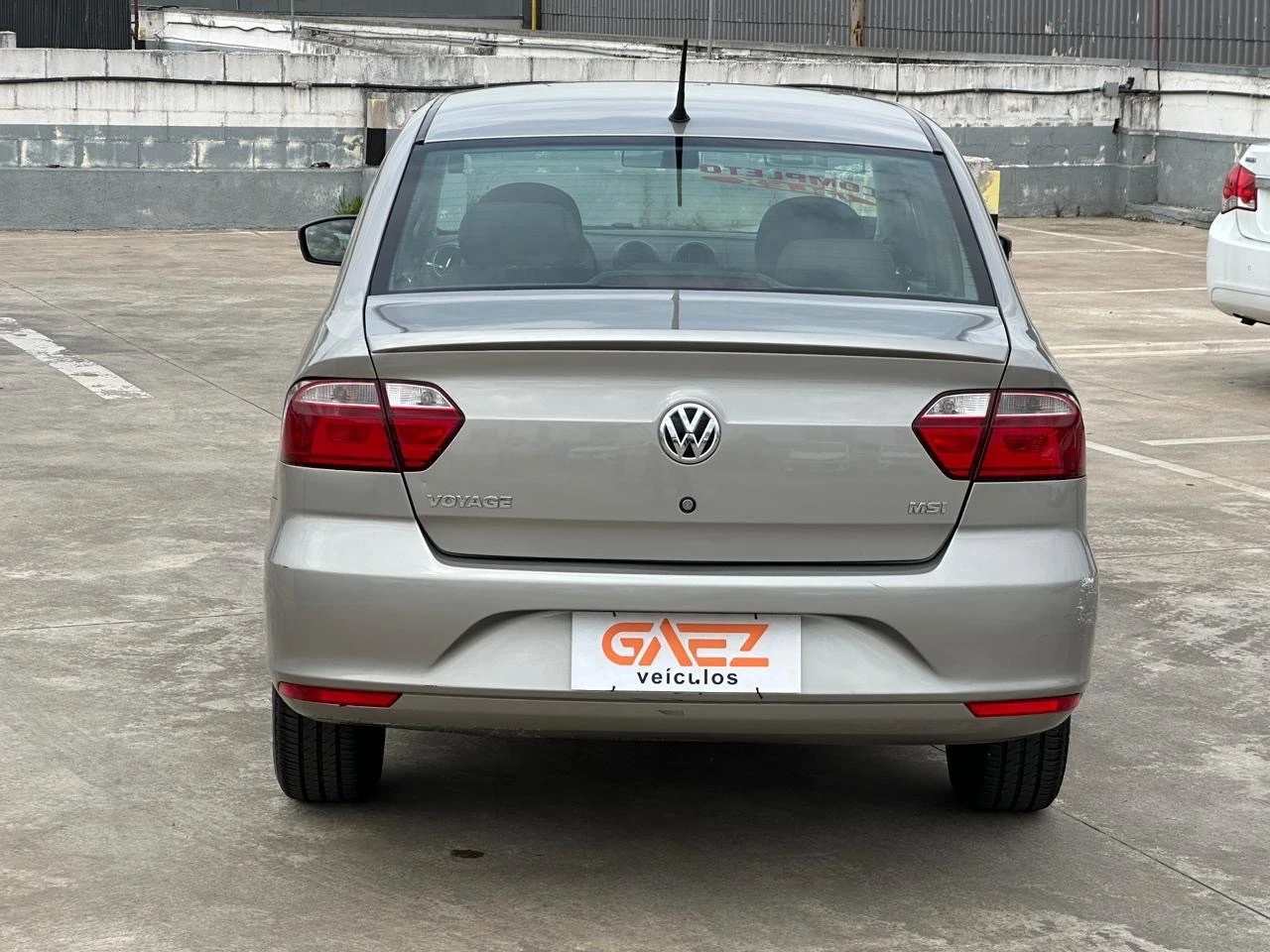 VOLKSWAGEN VOYAGE
