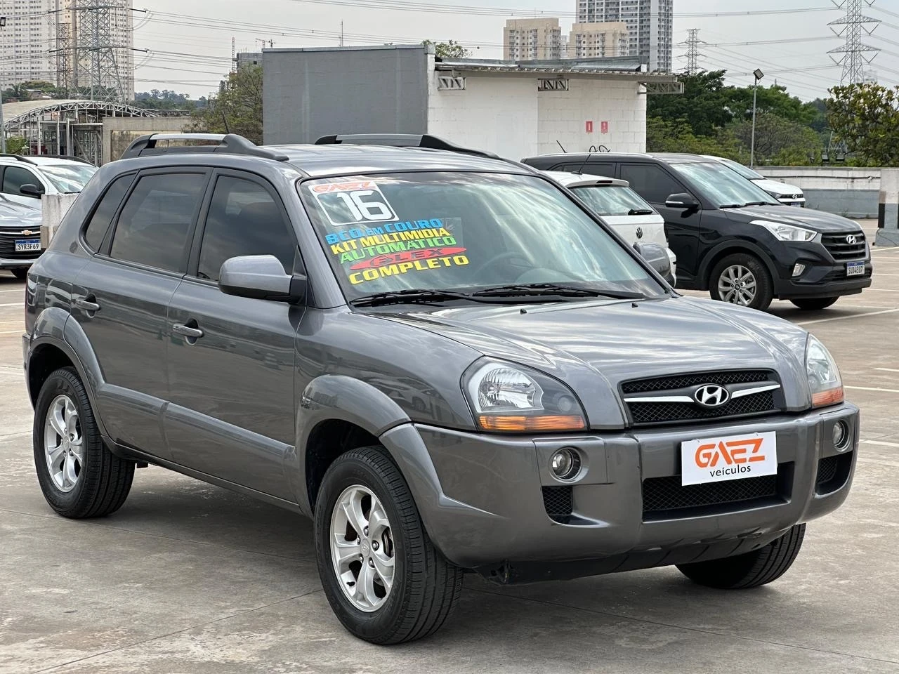 HYUNDAI TUCSON