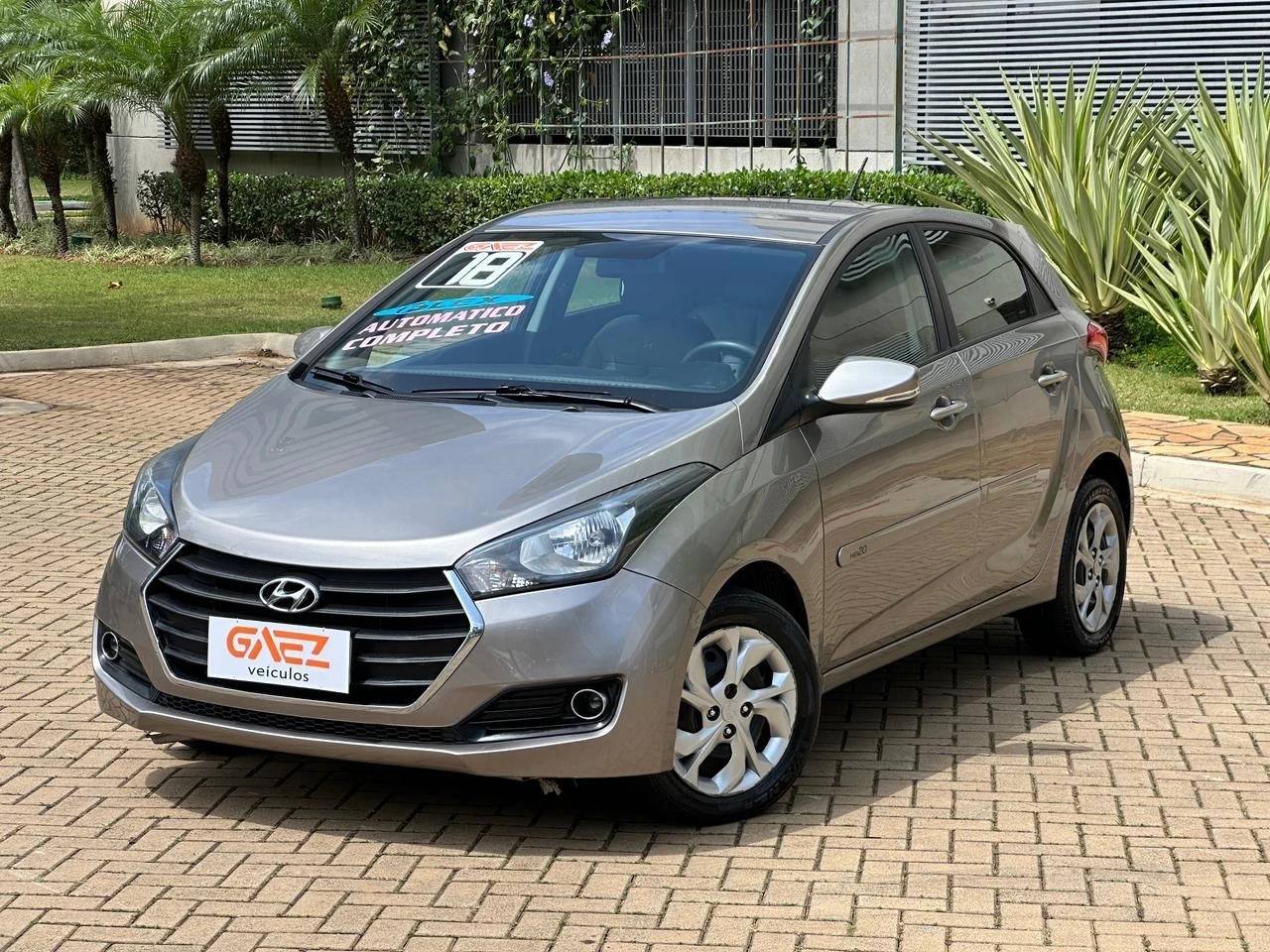 HYUNDAI HB20