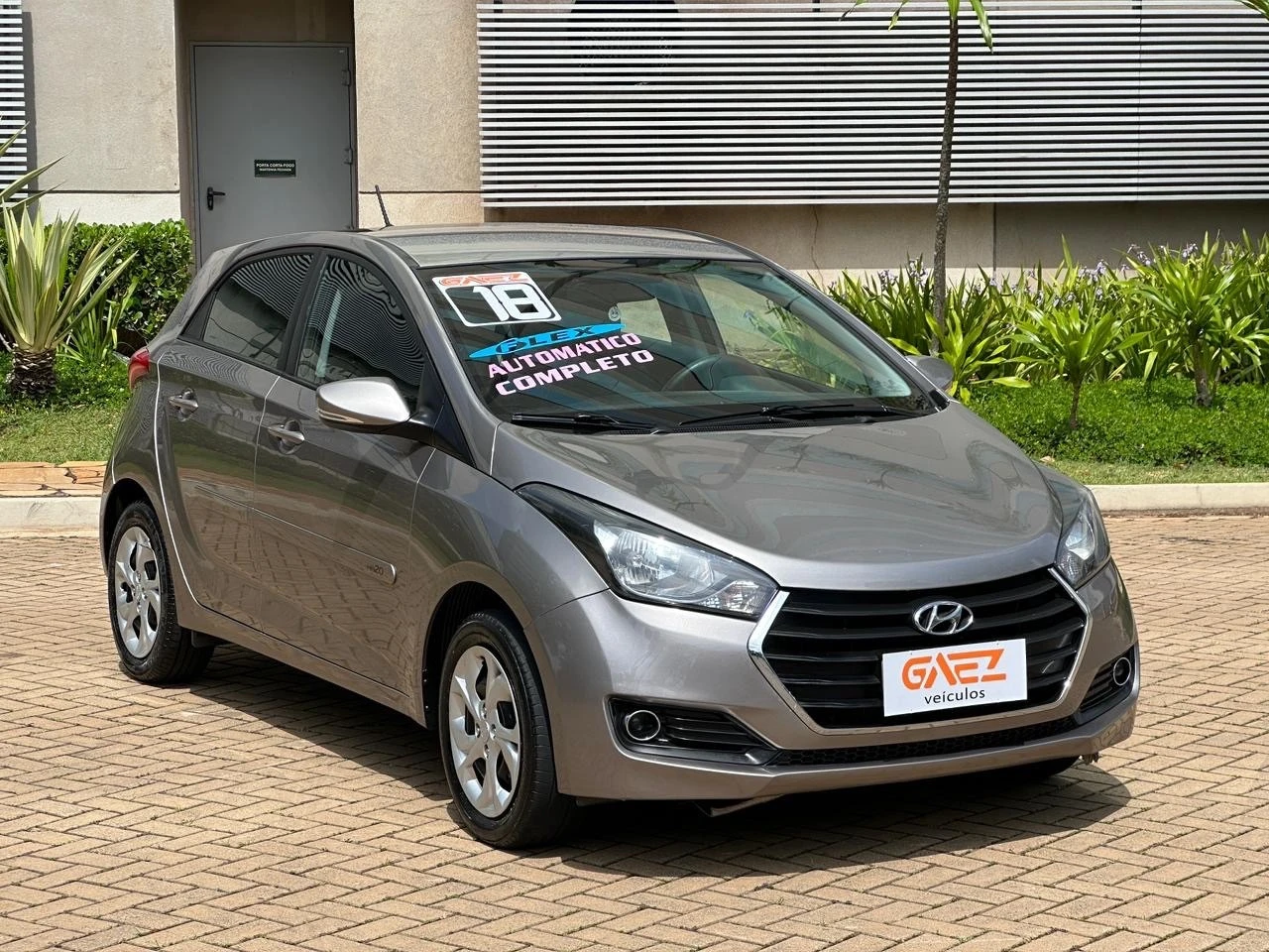 HYUNDAI HB20
