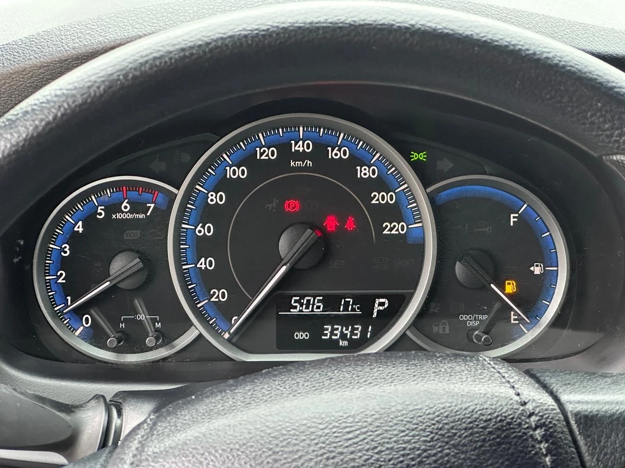TOYOTA YARIS