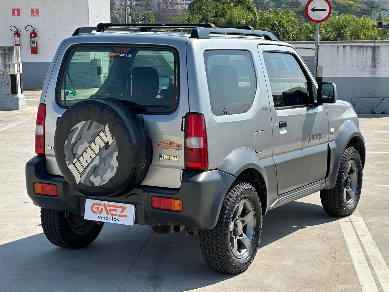SUZUKI JIMNY