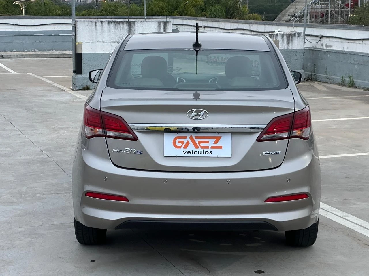 HYUNDAI HB20S