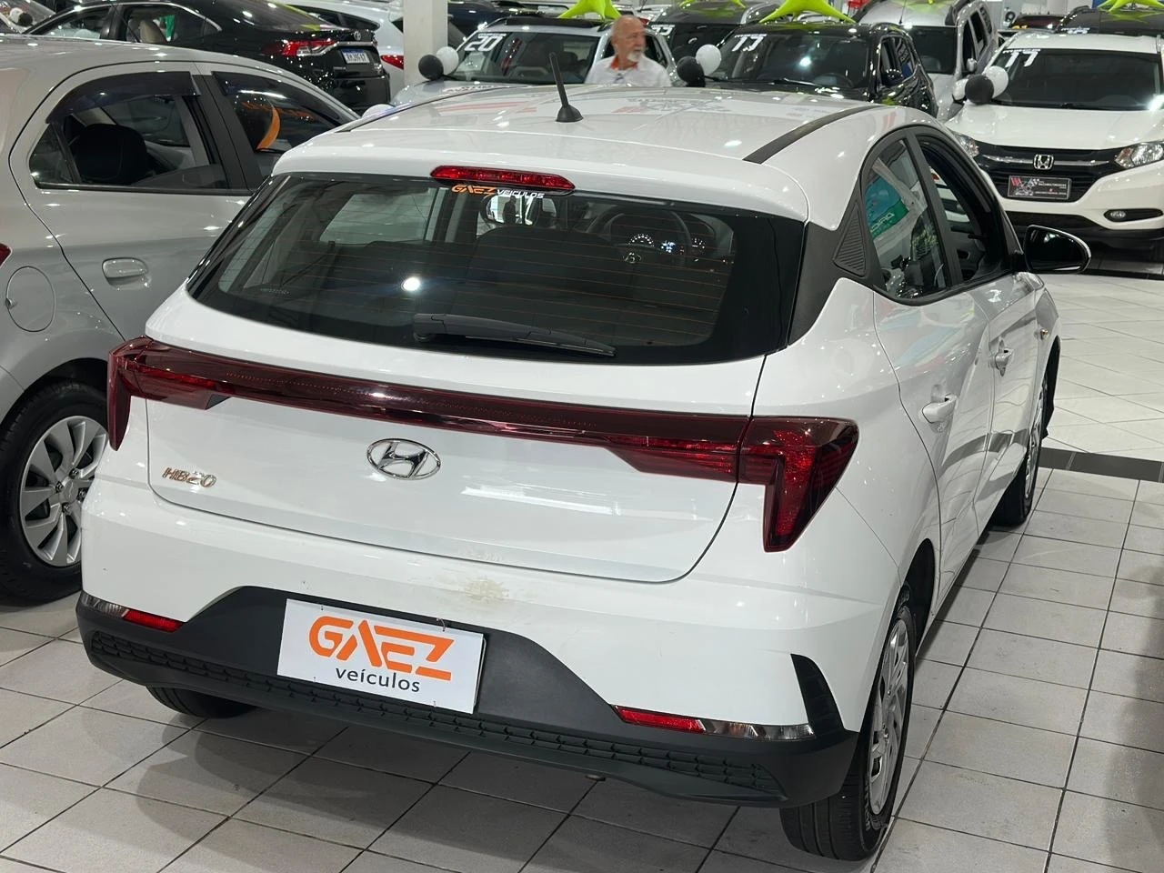 HYUNDAI HB20