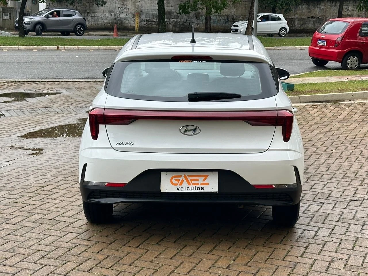 HYUNDAI HB20