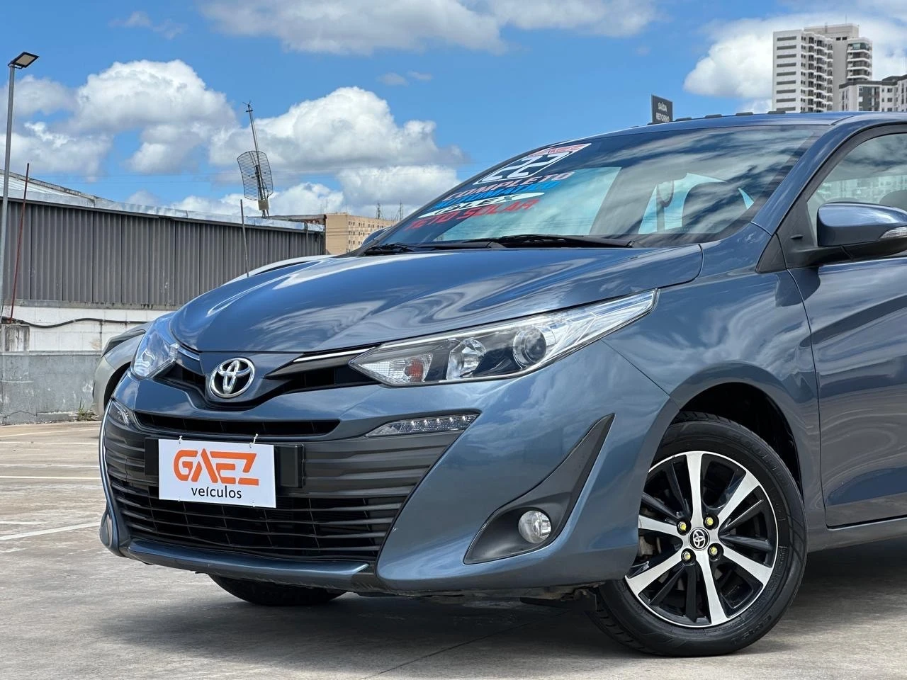 TOYOTA YARIS
