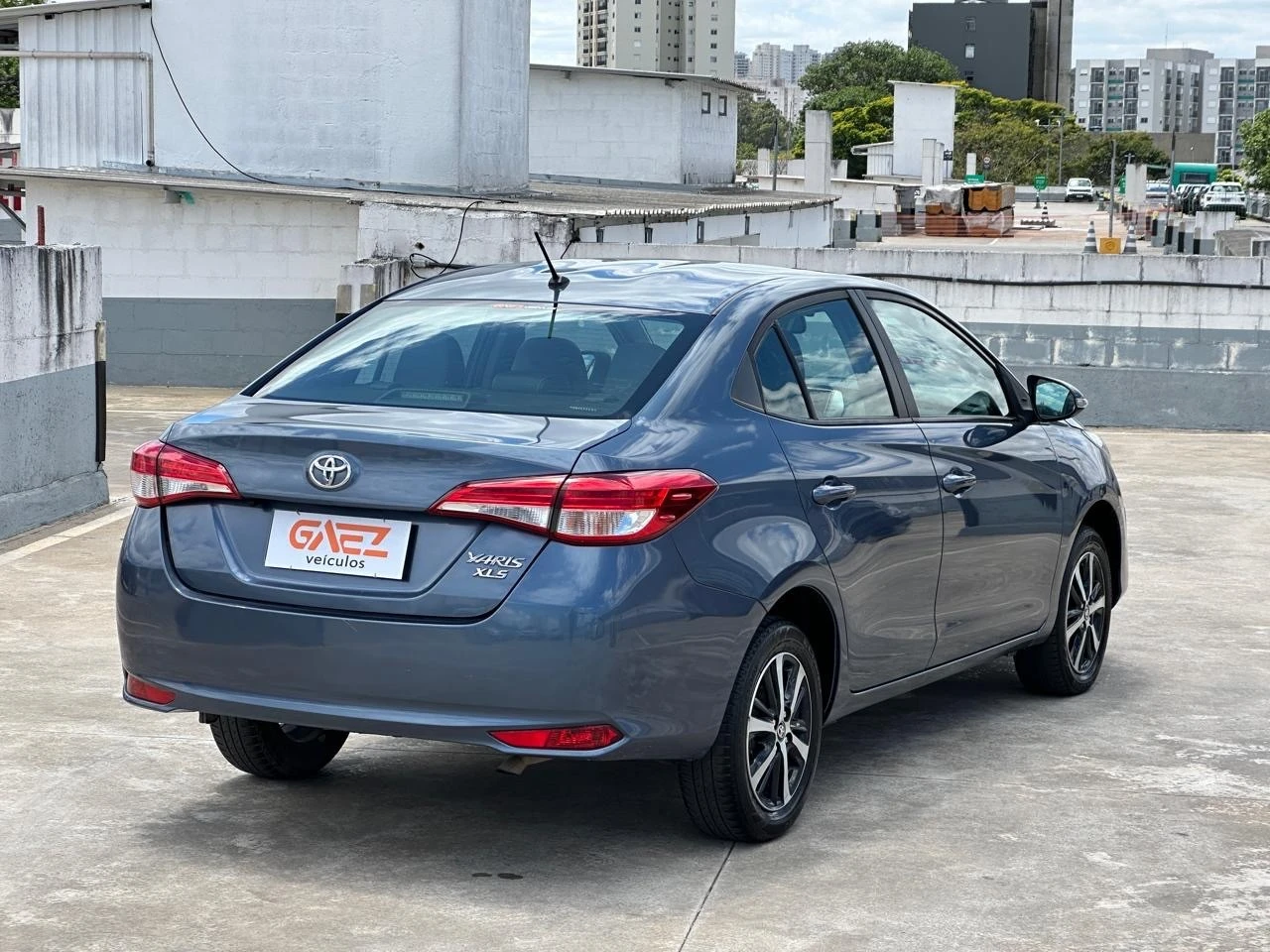 TOYOTA YARIS