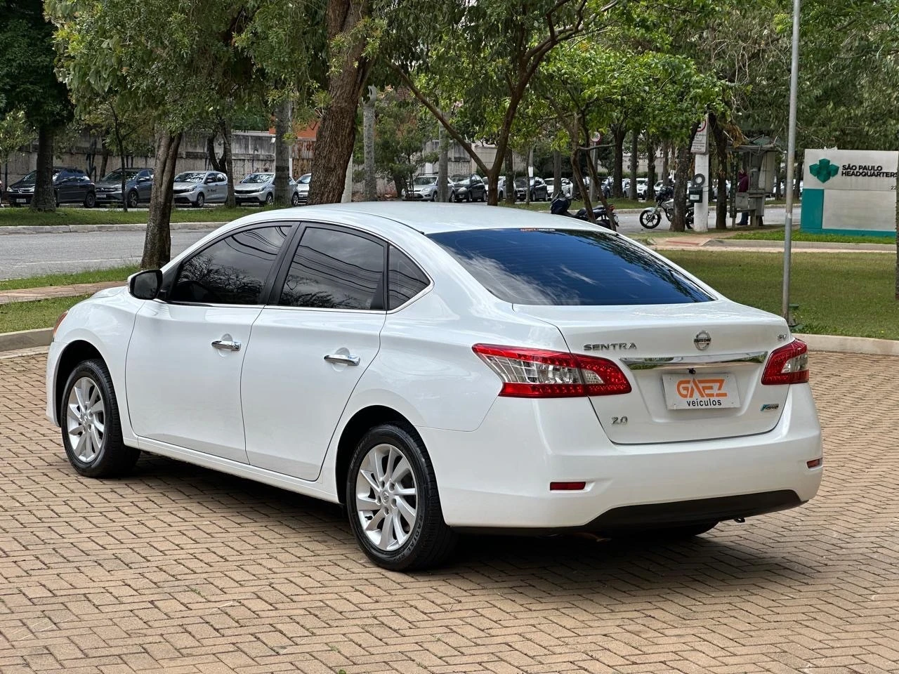 NISSAN SENTRA