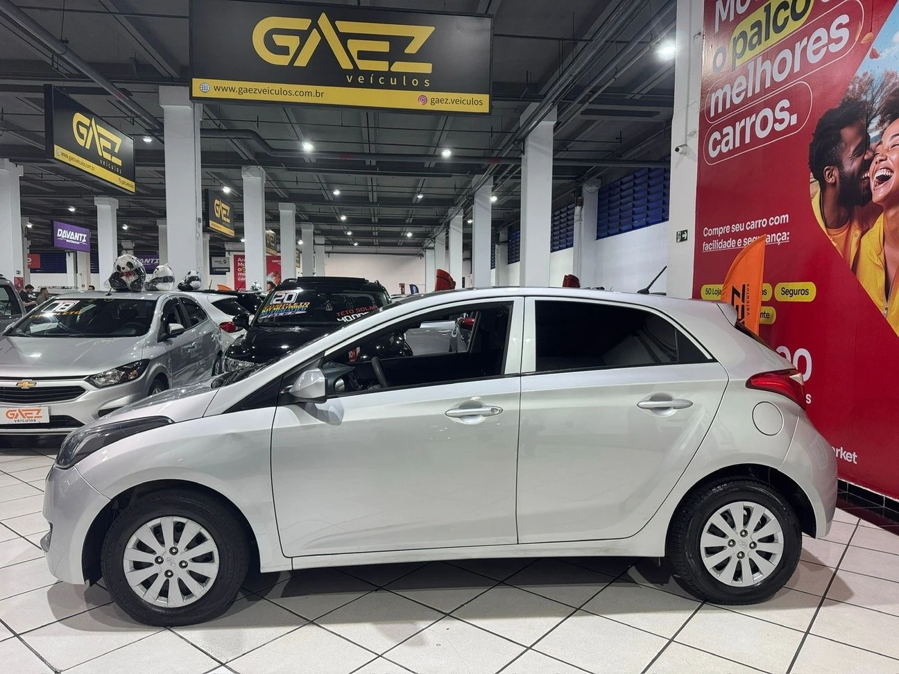HYUNDAI HB20
