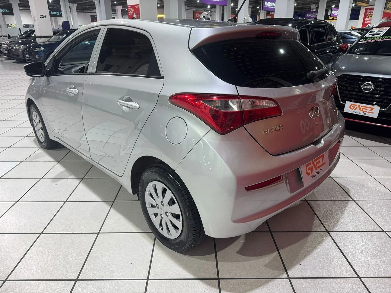 HYUNDAI HB20