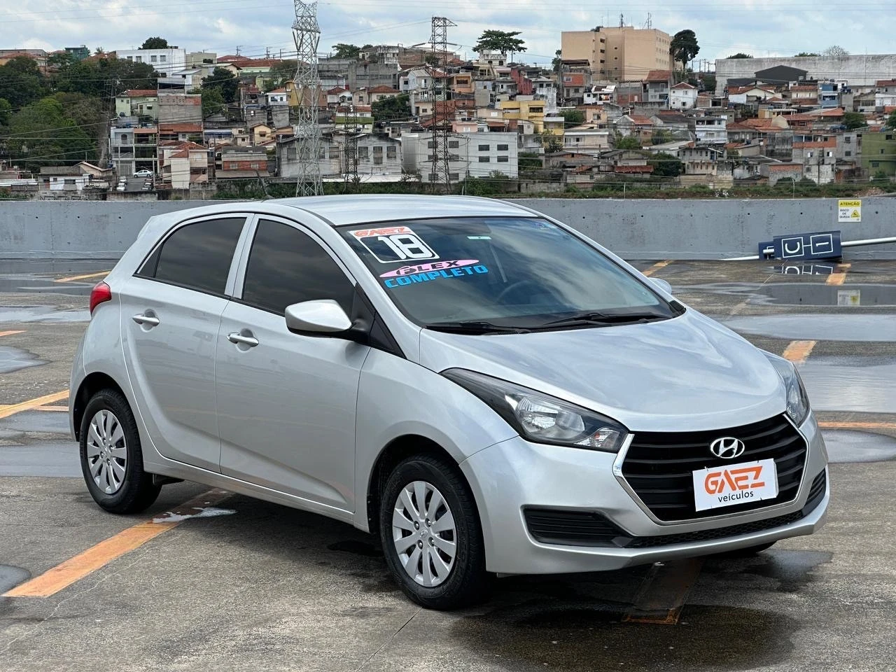 HYUNDAI HB20