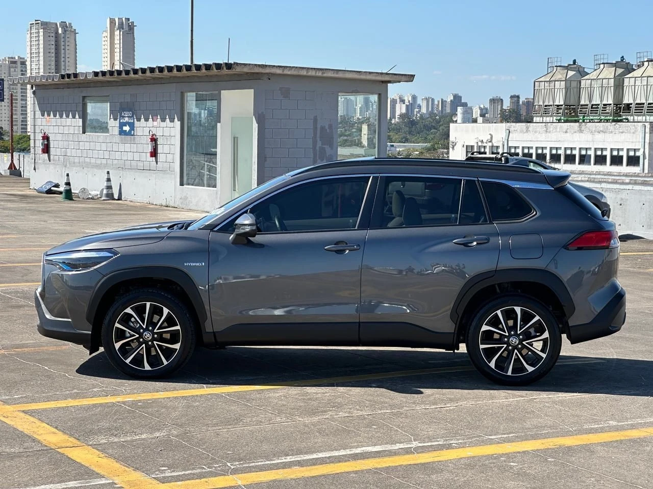 TOYOTA COROLLA CROSS