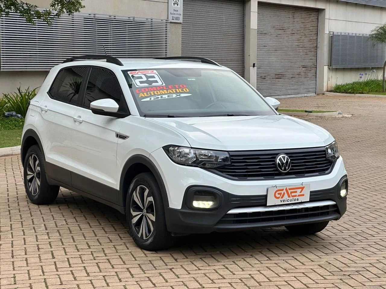 VOLKSWAGEN T-CROSS