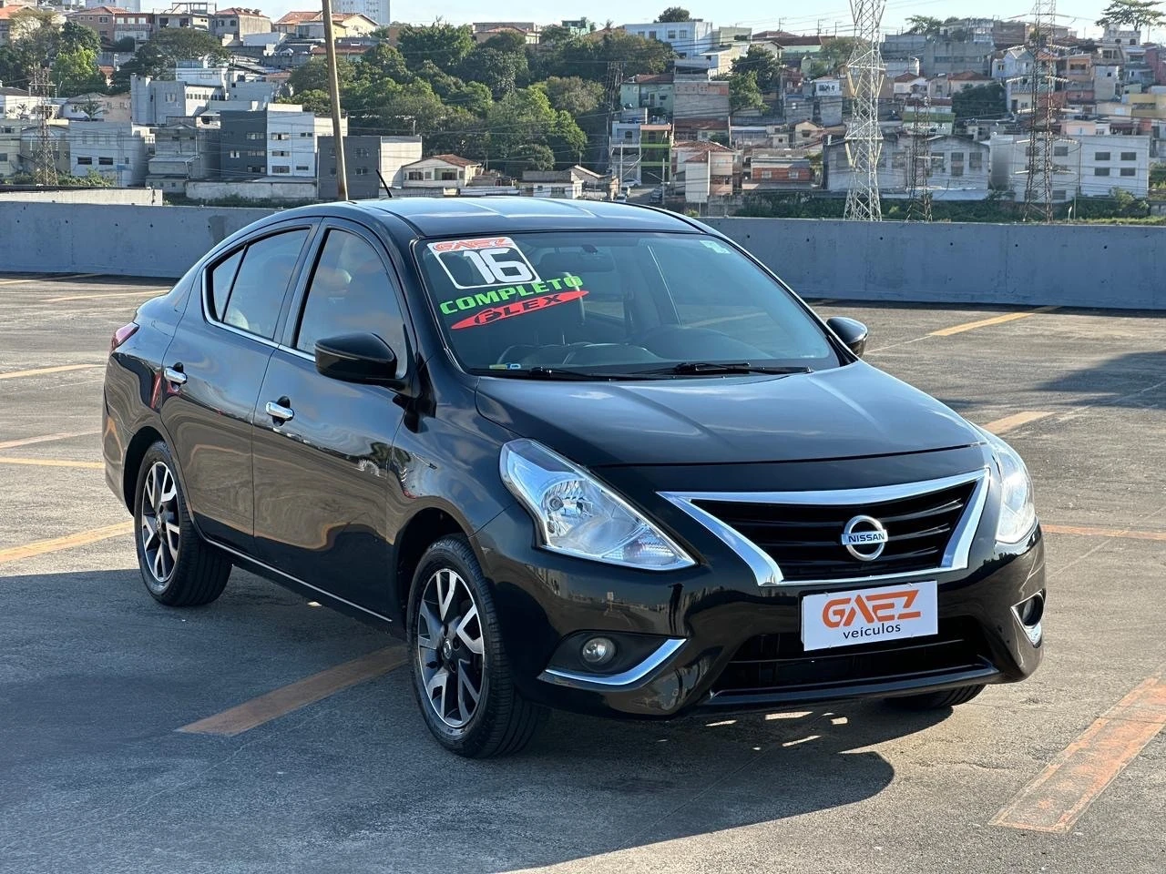 NISSAN VERSA
