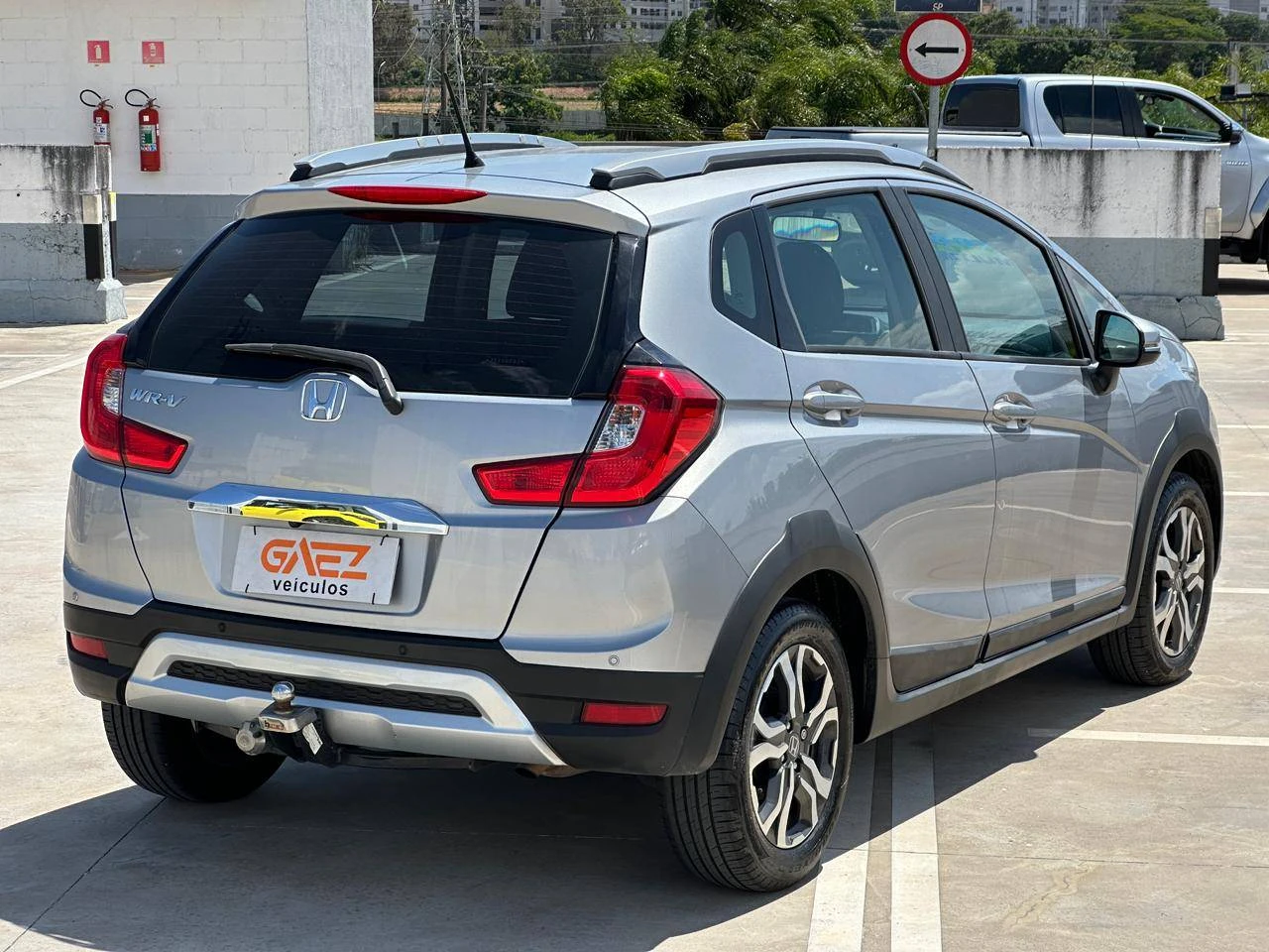HONDA WR-V