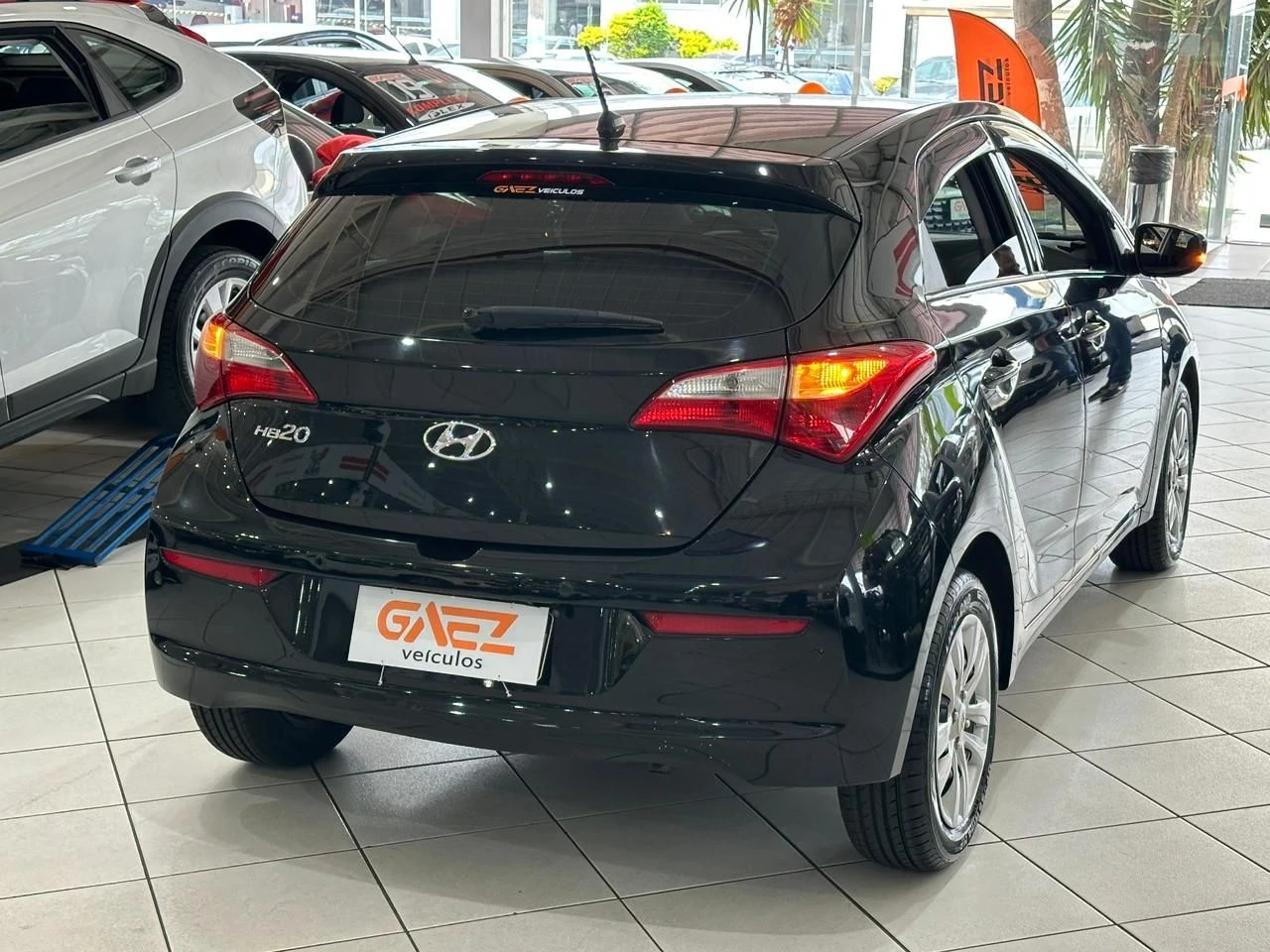 HYUNDAI HB20