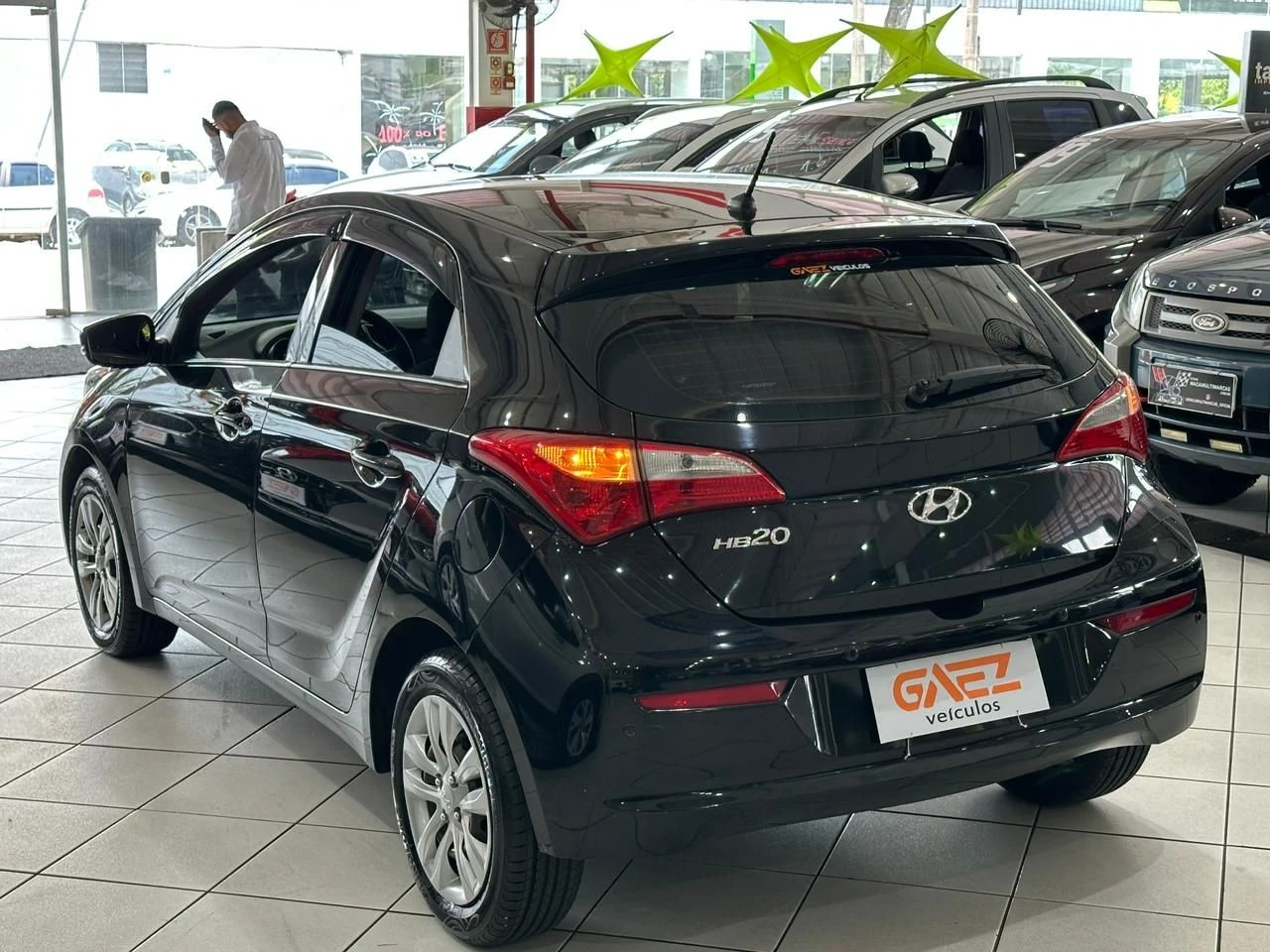 HYUNDAI HB20