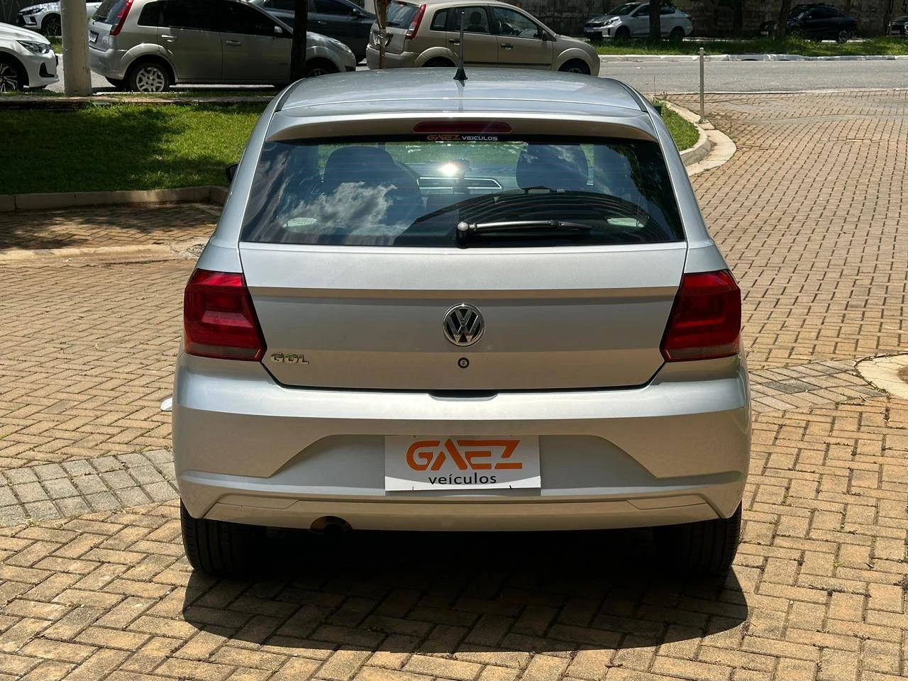 VOLKSWAGEN GOL