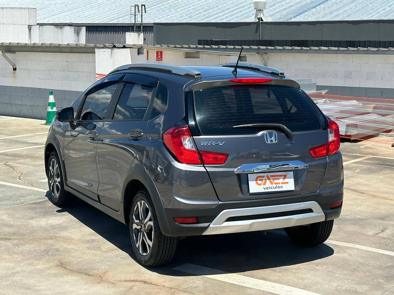 HONDA WR-V