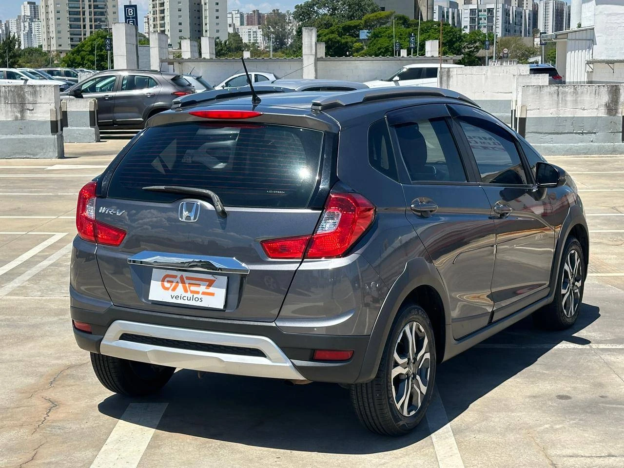 HONDA WR-V