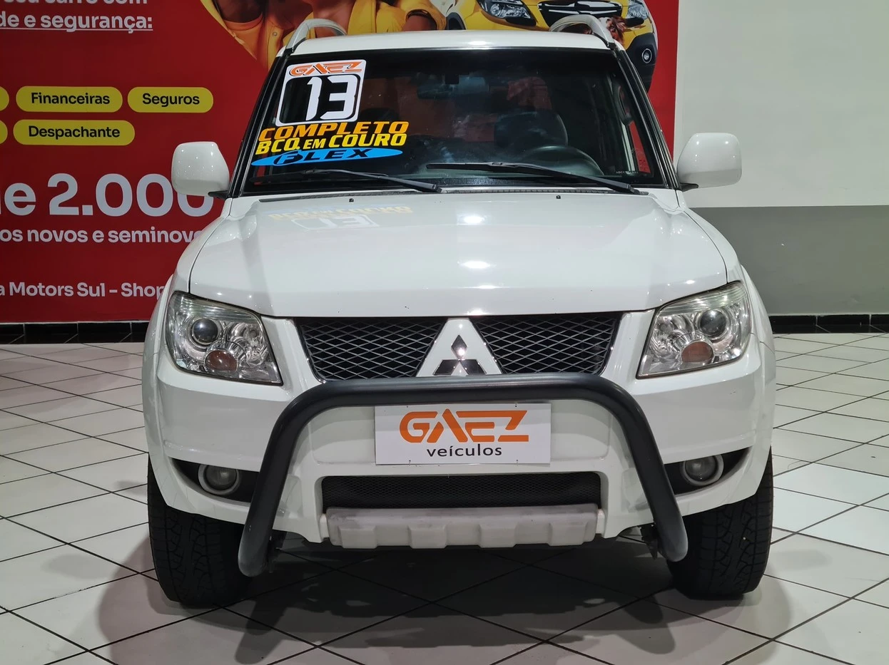 MITSUBISHI PAJERO TR4