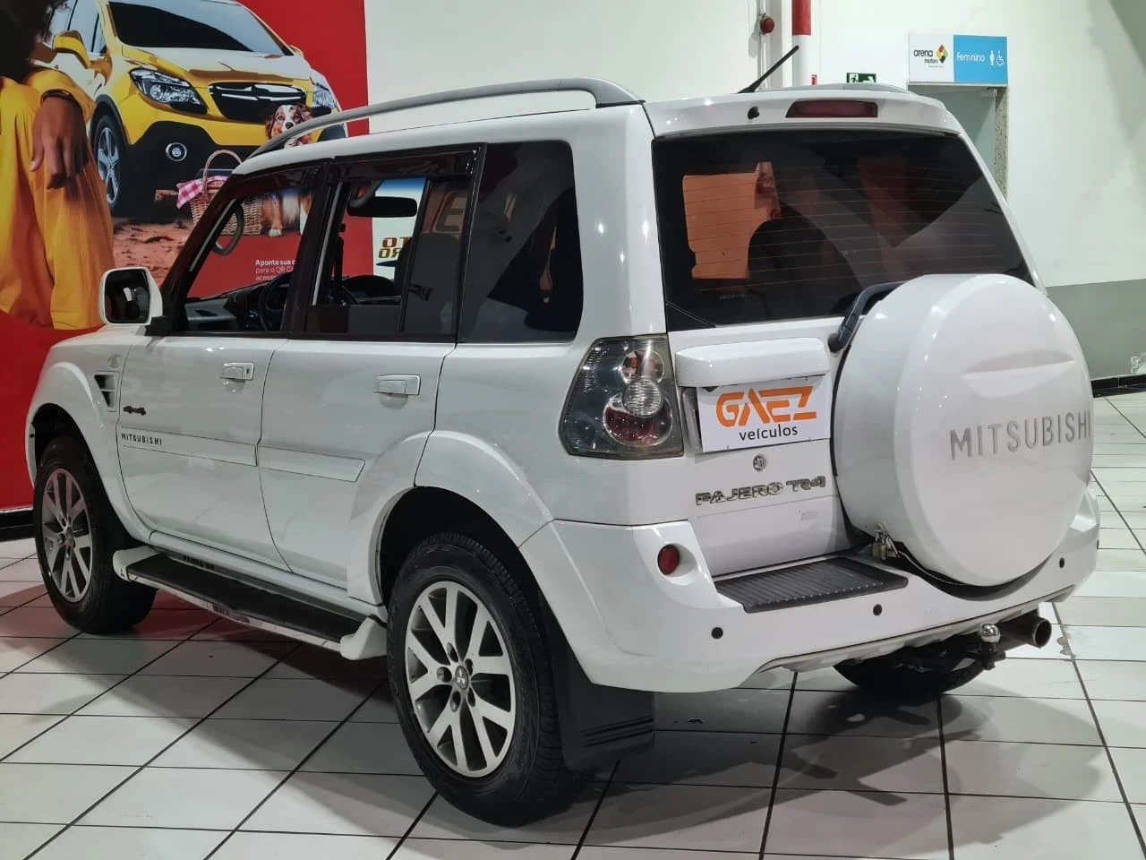 MITSUBISHI PAJERO TR4
