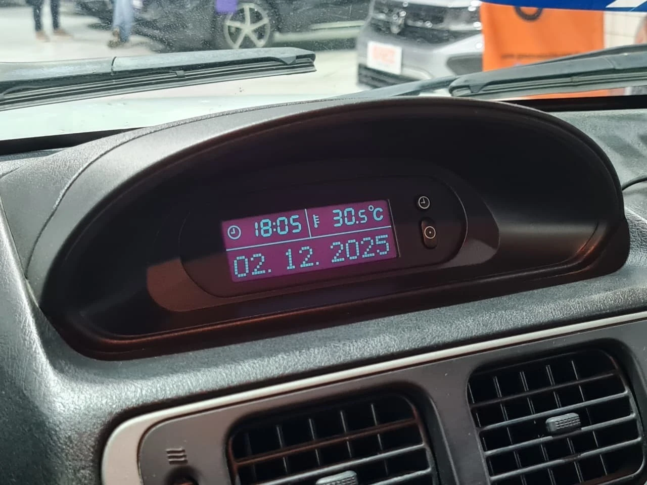 MITSUBISHI PAJERO TR4