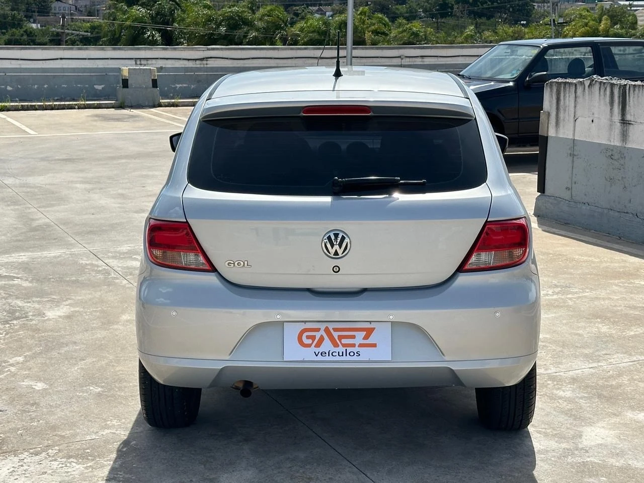 VOLKSWAGEN GOL