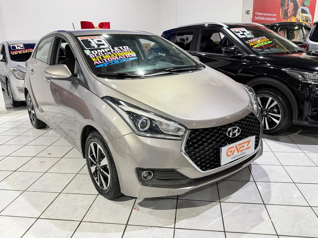 HYUNDAI HB20