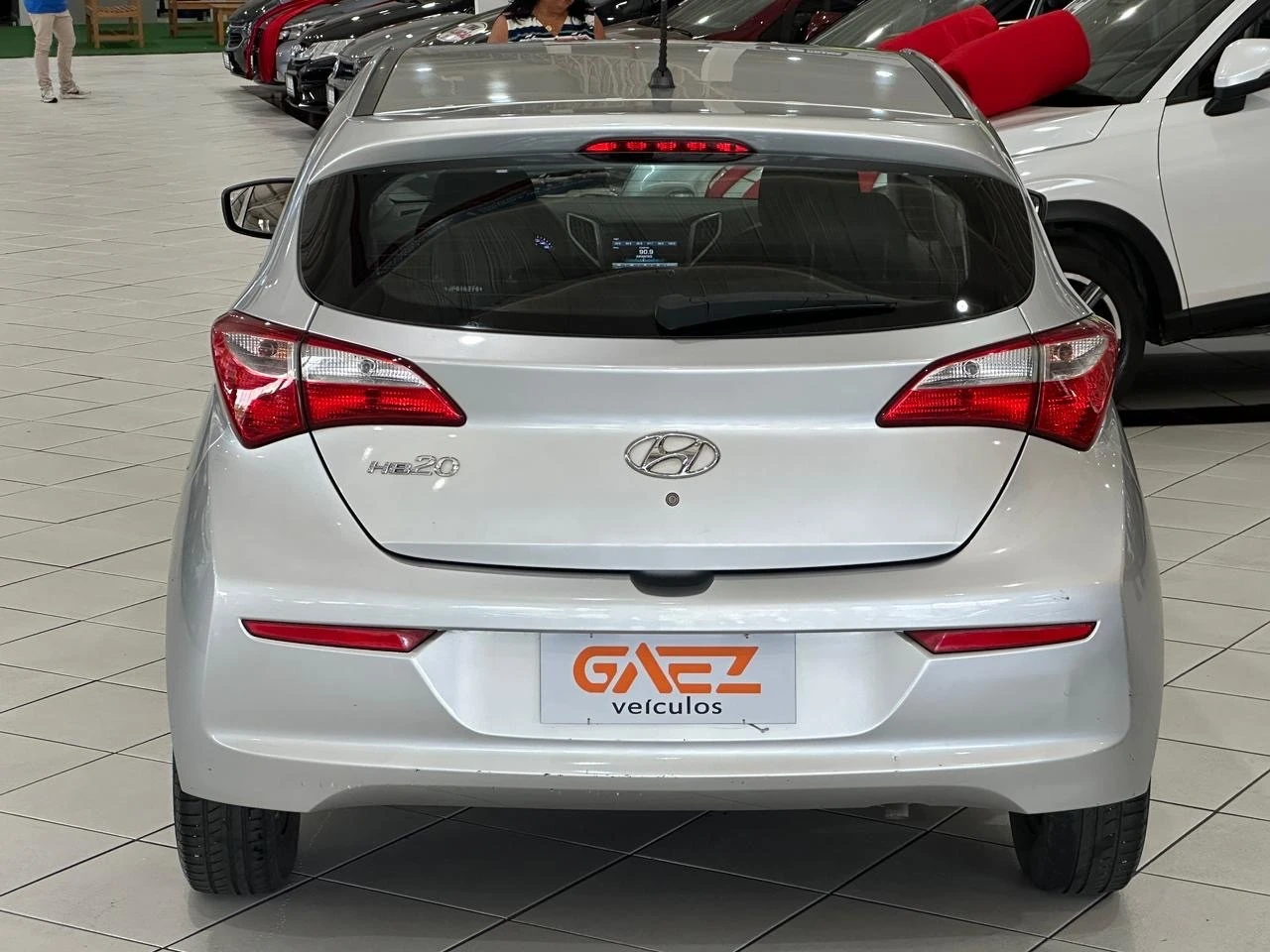 HYUNDAI HB20