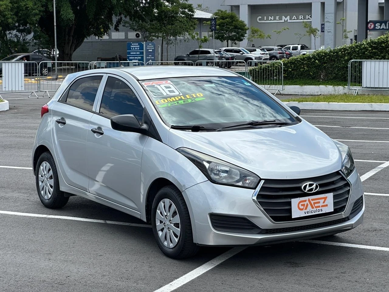 HYUNDAI HB20