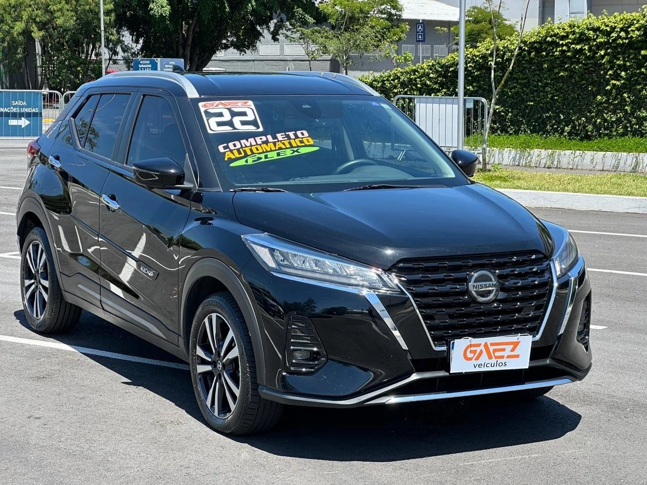 NISSAN KICKS