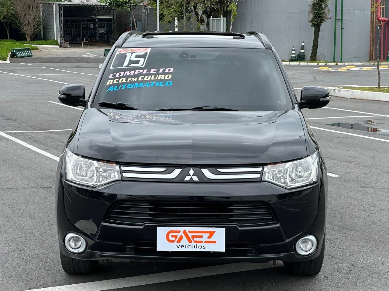 MITSUBISHI OUTLANDER